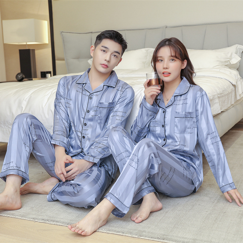 Mùa xuân và mùa thu, 5050 pyjama, hai cặp tranh ngắn cho một cặp mặc váy chữ cái.