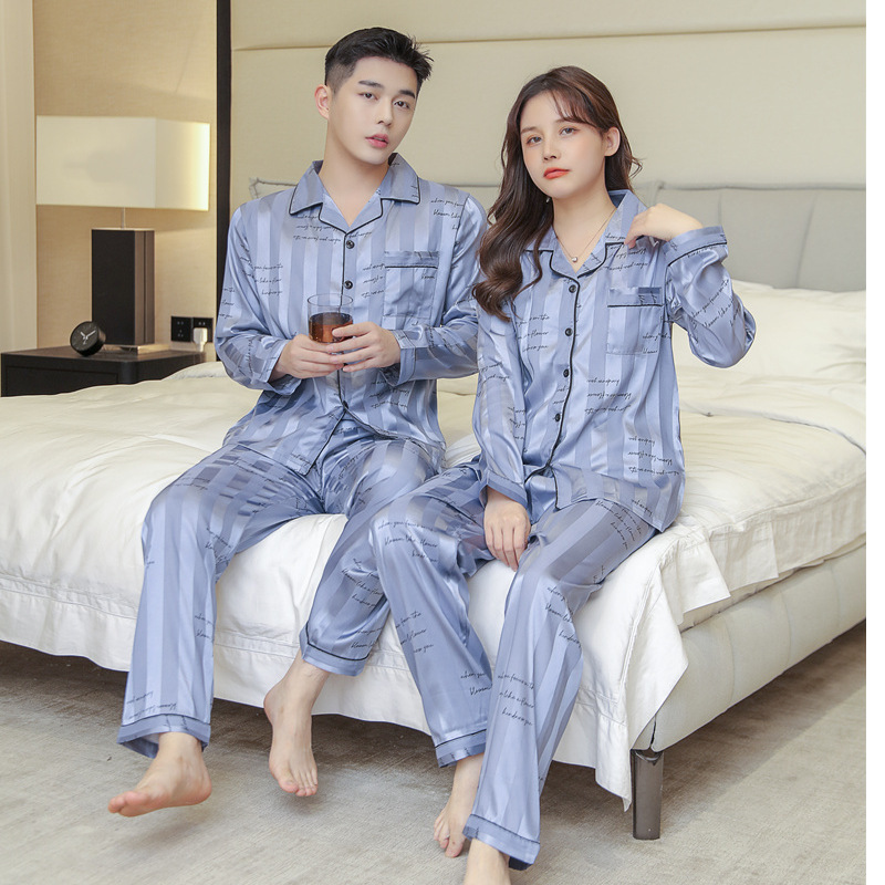 Mùa xuân và mùa thu, 5050 pyjama, hai cặp tranh ngắn cho một cặp mặc váy chữ cái.