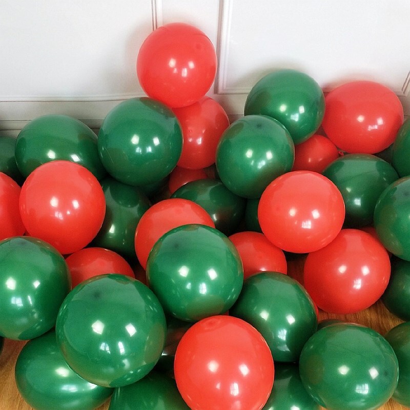 Ten inches of green balloons for the birthday party.