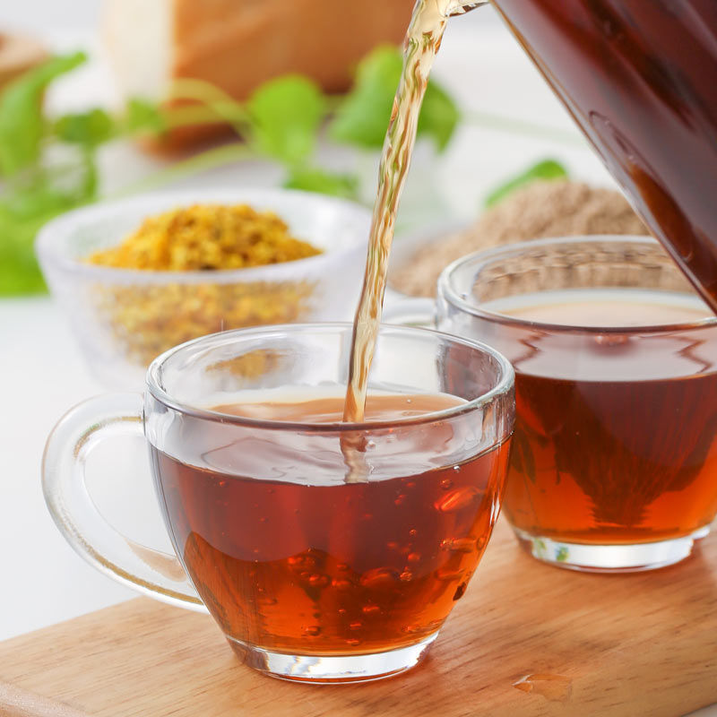 Trà bạc hà, sốt cà chua, súp mận.