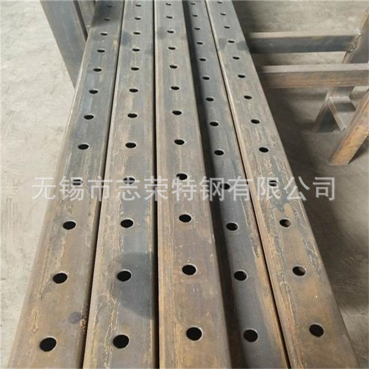 立柱方钢冲孔，带孔方管 50*50*3镀锌方通 切割定尺长度