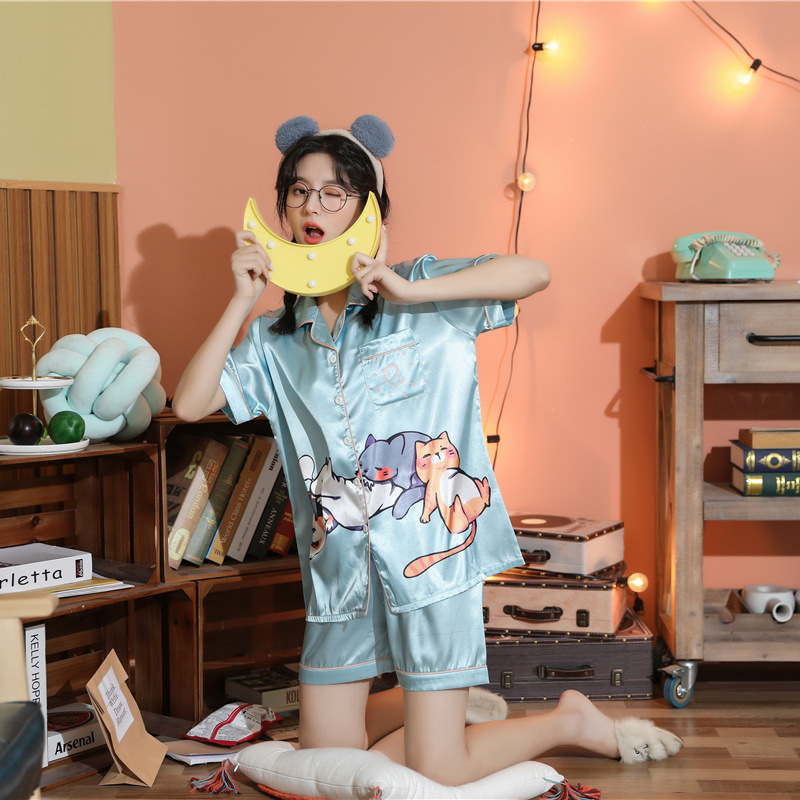 2021, một cái quần short pyjamas bằng băng mới với kích cỡ lớn để mặc quần áo nhà.