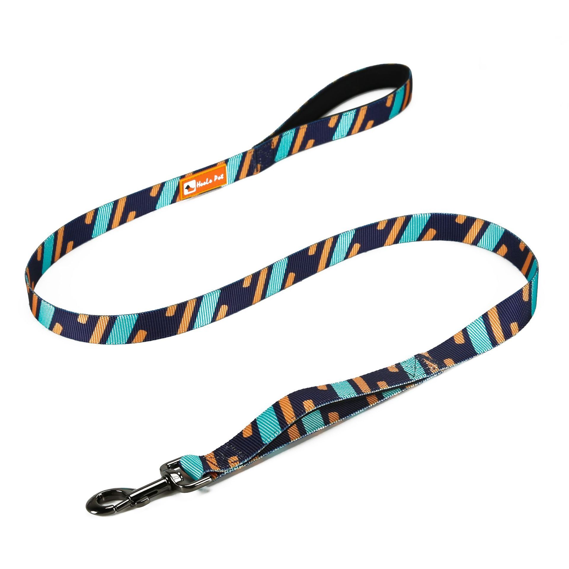 Con thú nuôi Nylon kéo dây thừng, xếp hàng chéo cho dây xích chó, điều khiển vật nuôi ngoài trời bước đi.