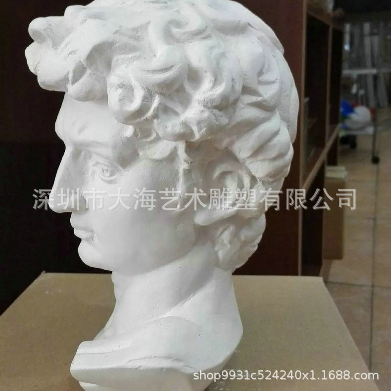 제조업체는 plastered plaster sculptor를 공급합니다.