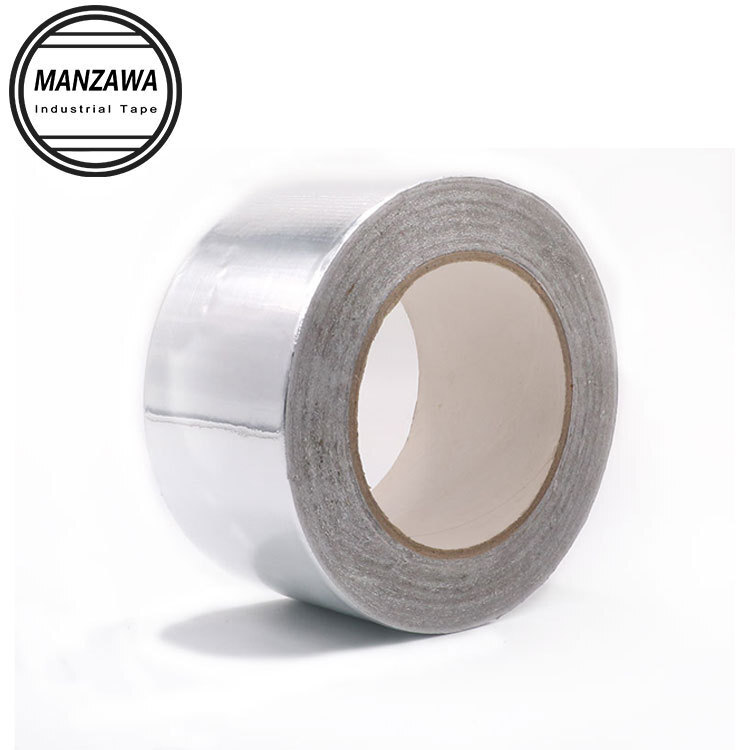 Nó là băng keo nóng, nóng, bằng nhựa thông.