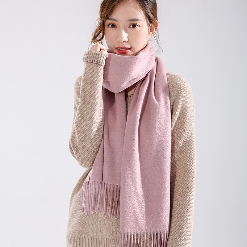 Chinese red and pure, 100% wool scarf girl, with a warm, warm, shawl and a double gift.