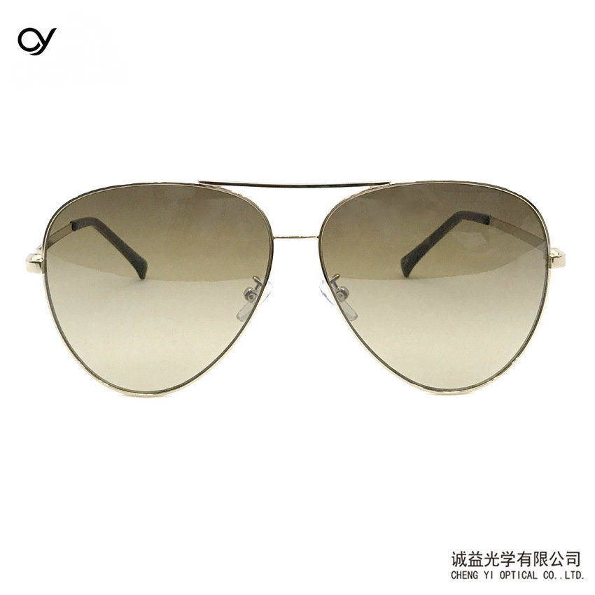 Pilot's glasses, fashion sunglasses, metal clams, Xinmen's optics.