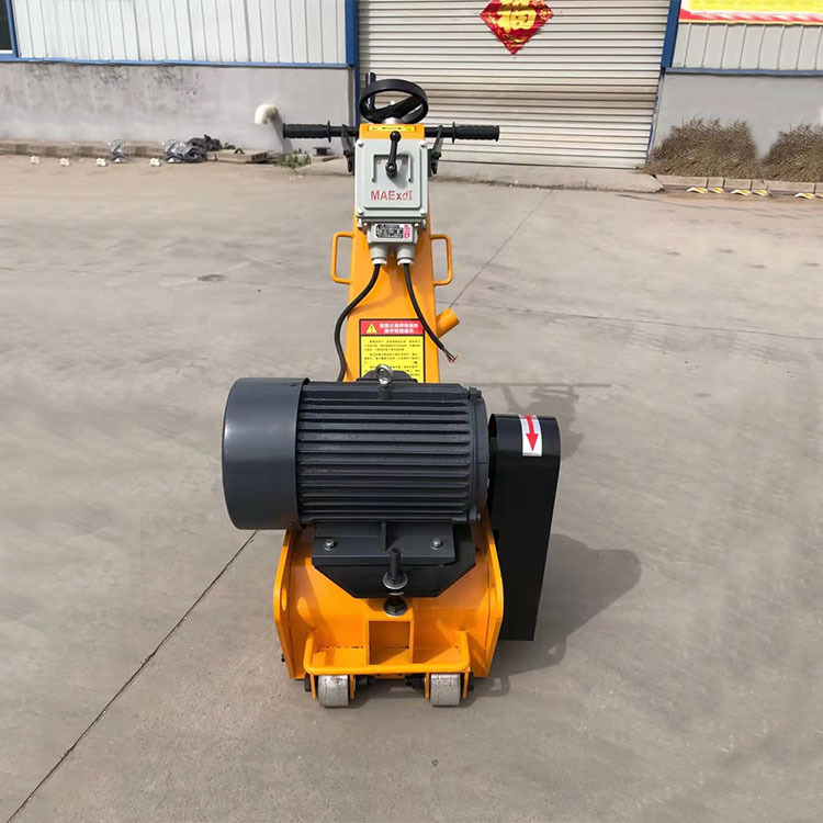 A hand-held electric hydraulic pressurizer, asphalt mixed dirt road, one-size-fits-all plating machine