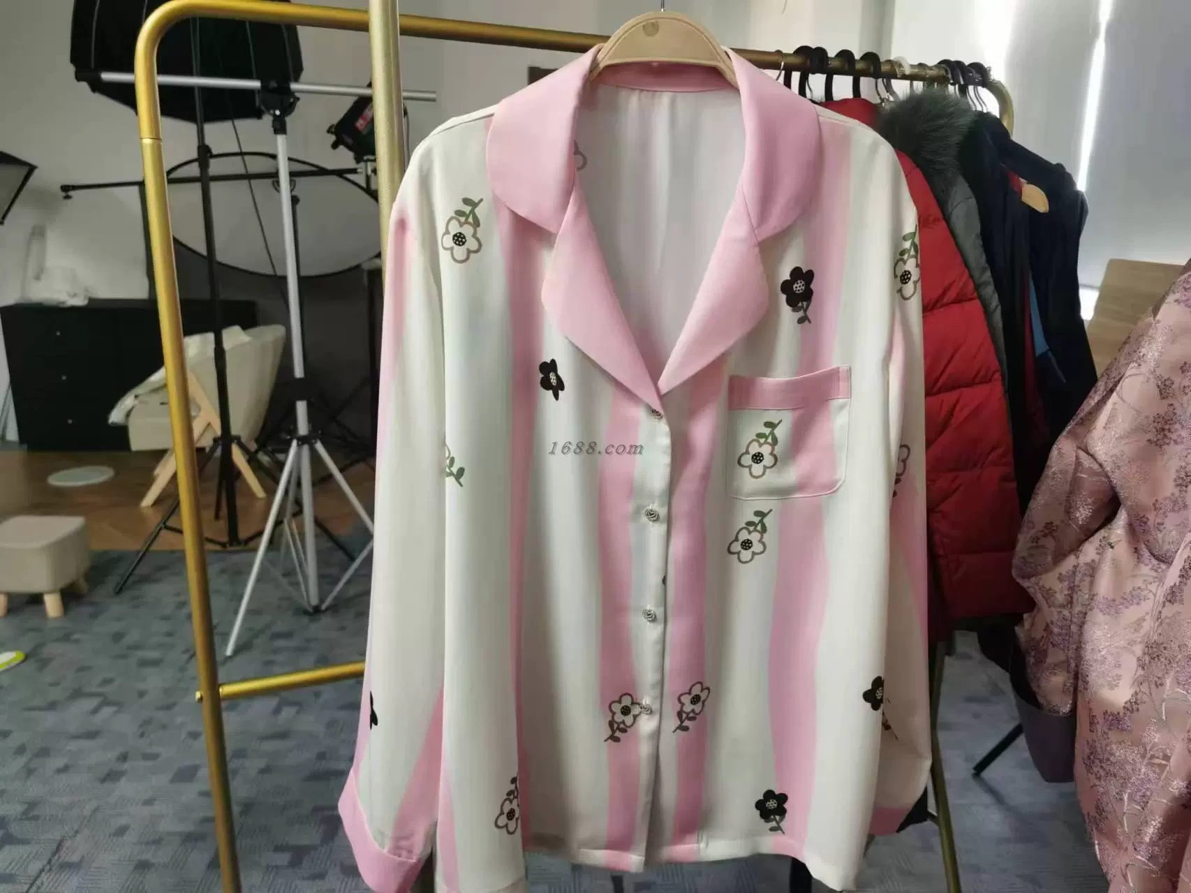 Hangzhou Zhang spare clothing