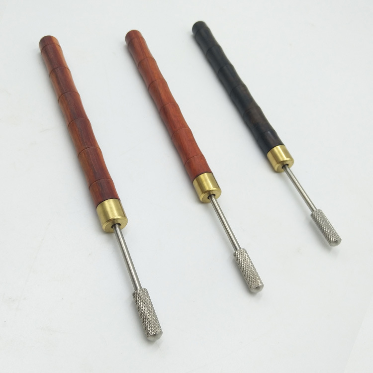 Wholesale supply by the manufacturer of gill handles and two-axis bearings of oil and brush leather tools