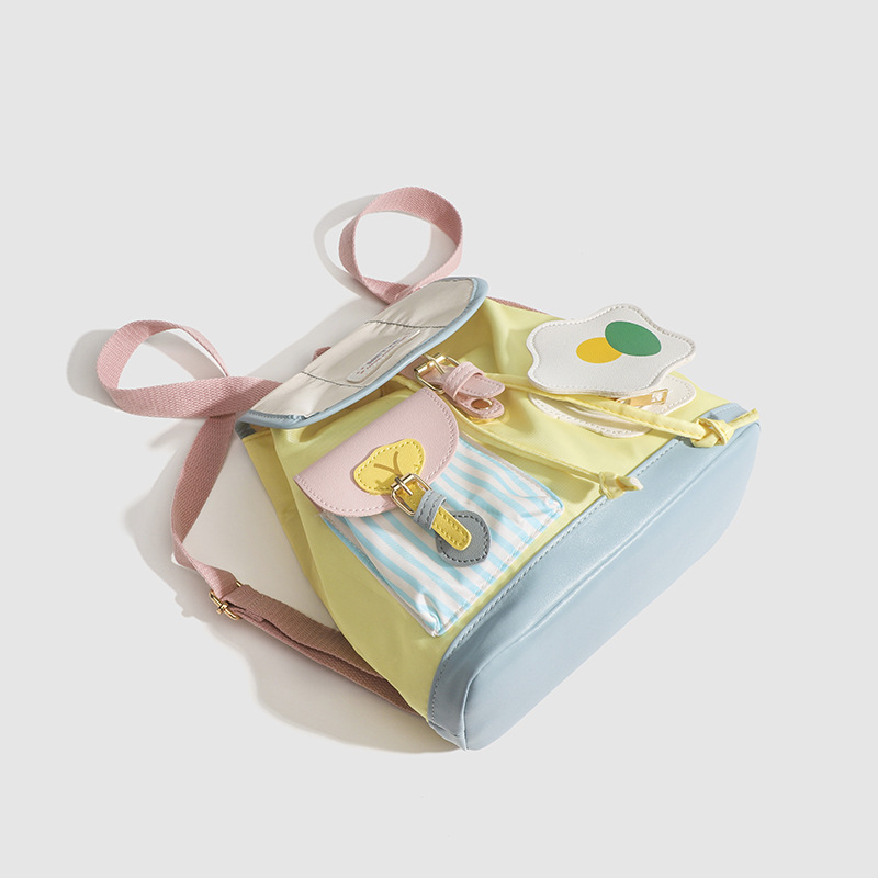 The mini-shoulder 2024 new travel bag for a cute little dopamine schoolgirl.