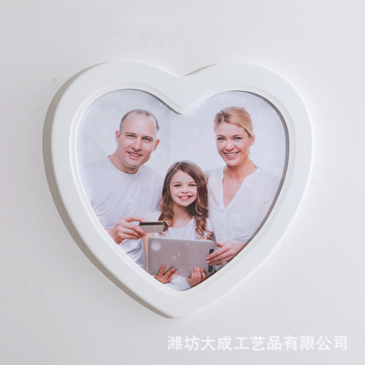 Cardiac frame irregular wood frame, home decorated background wall hanging, spot wholesale heart frame