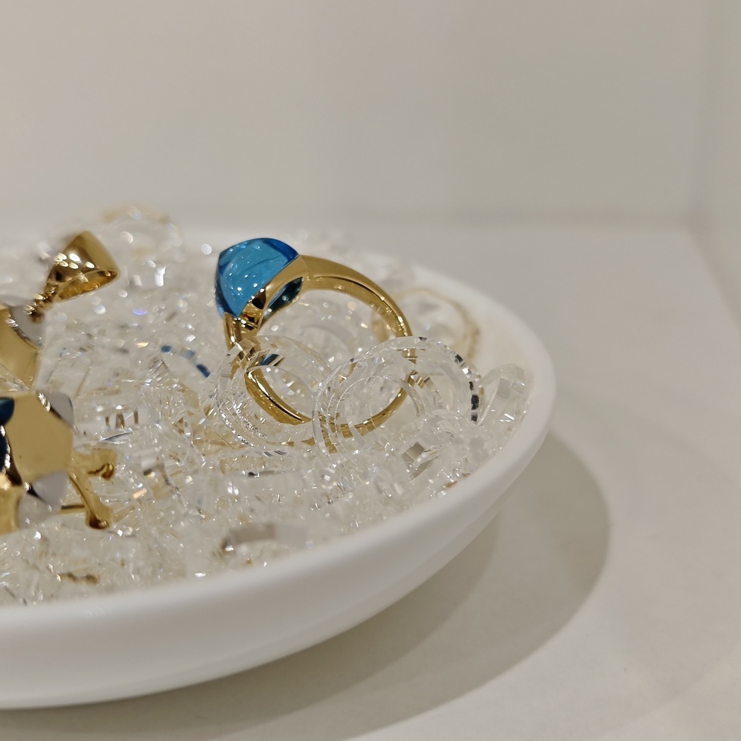 18k white 18k classic retrospective designer home of an old, pure purified London Bluetopa Sugar Tower jewelry suit