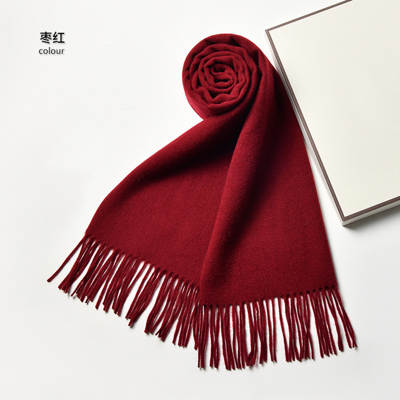 The new 2024, 100% wool, high sense scarf for a wife to give her a soft scarf.