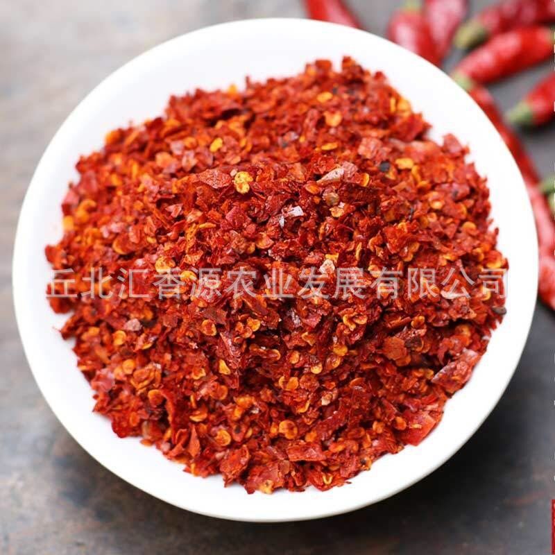Pyramid chili peppers in the north of Yunnan.