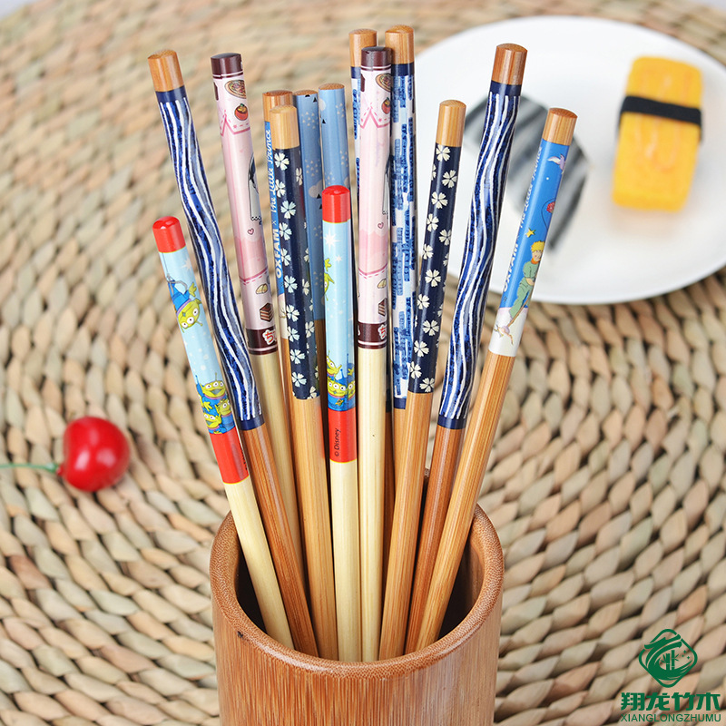 Wholesale chopsticks, kitchen utensils, domestic hotel chopsticks, Chinese hotel utensils.
