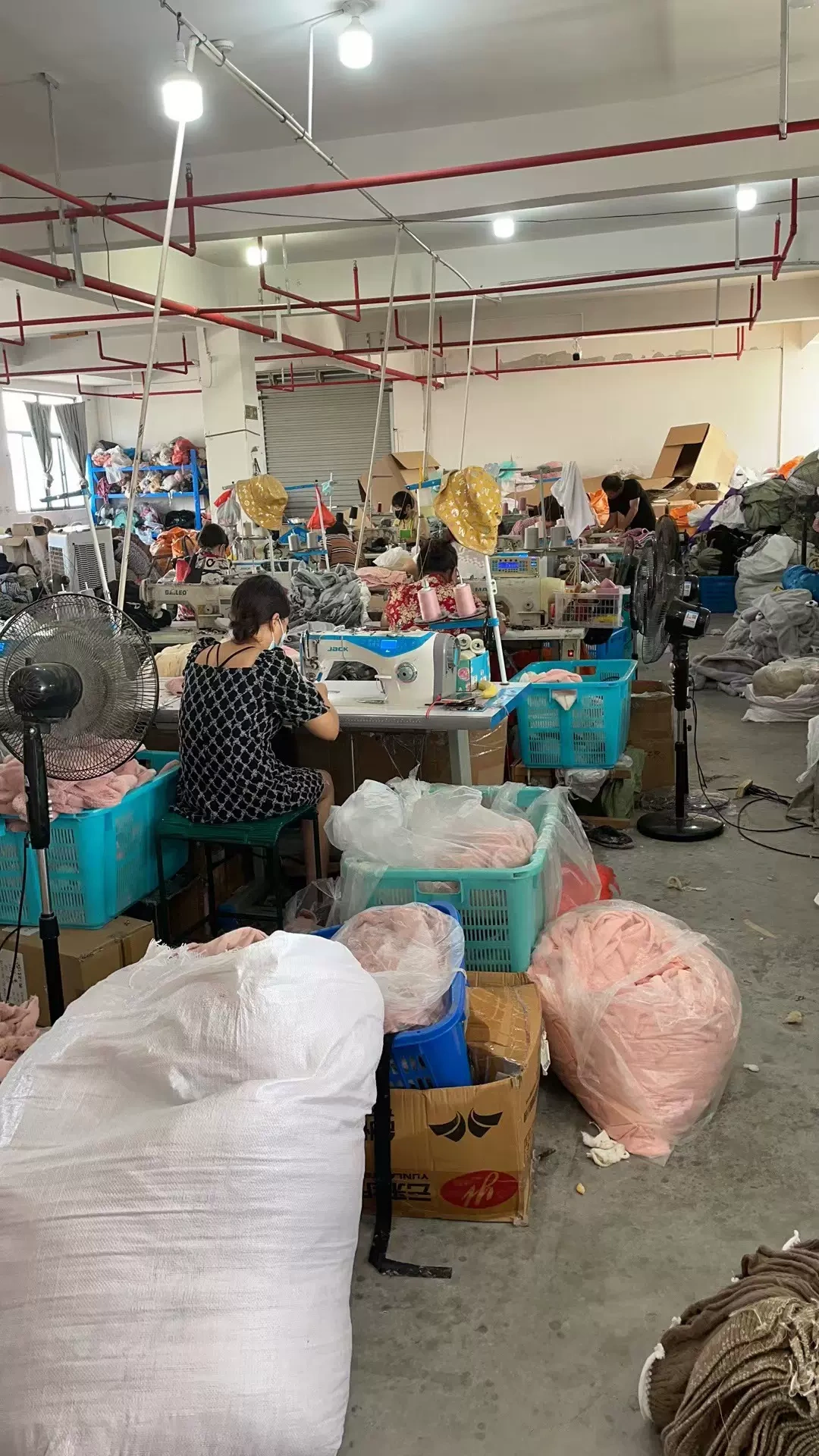 IU City Tetra Hat Company Limited