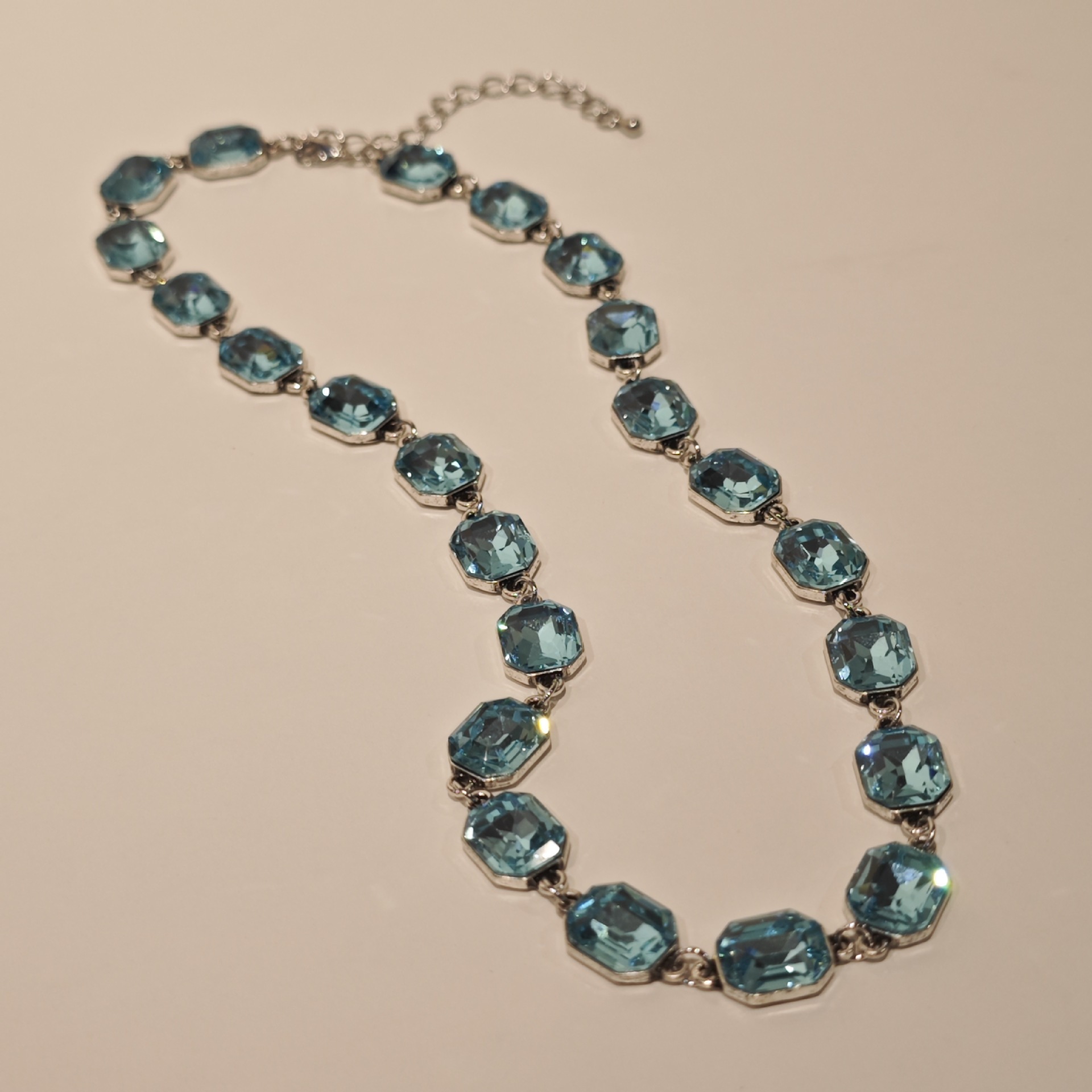 Cross-border Europe-American blasts full of drilled necklaces, dress-up bride-married jewels.