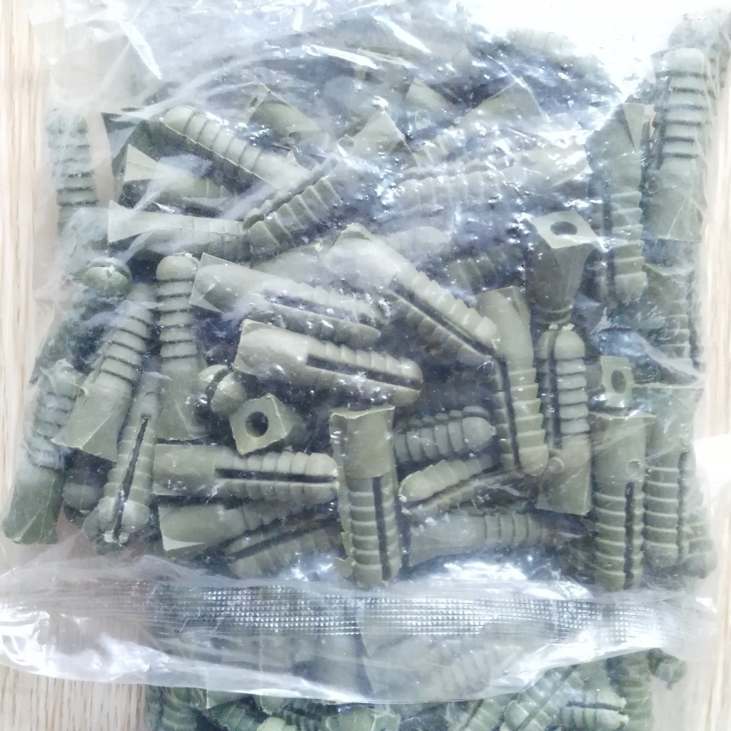 Plastic bulging green bulge tube 8mm-10mm swelling screw