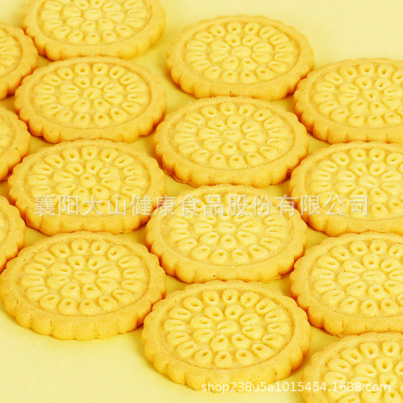 Raw corn-fruit crackers with no sugar-added coarse food to feed the whole box of abdominal fibre.