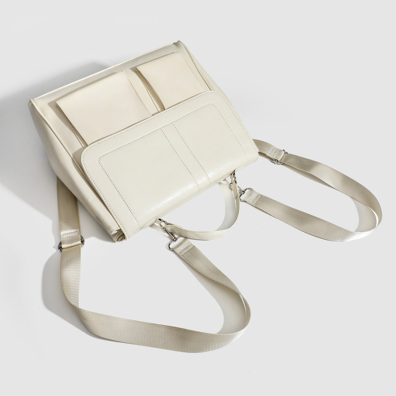 2024, new design student party class, white-tweet, shoulder-to-shouldered, little schoolgirl.