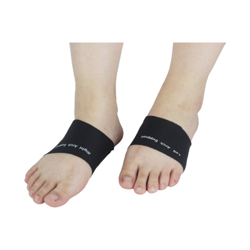 A thin triangulation to protect the foot and flat to support a half-yard cushion to improve health and wellness.