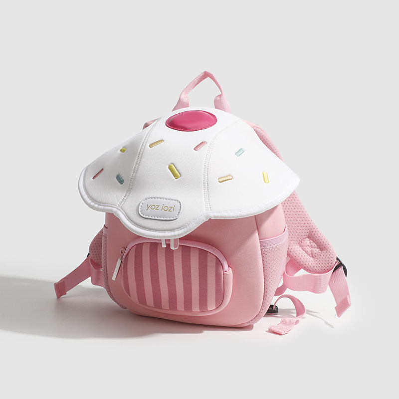 A new 2024 in the Kindergarten Pop-Talk Children's Bag.