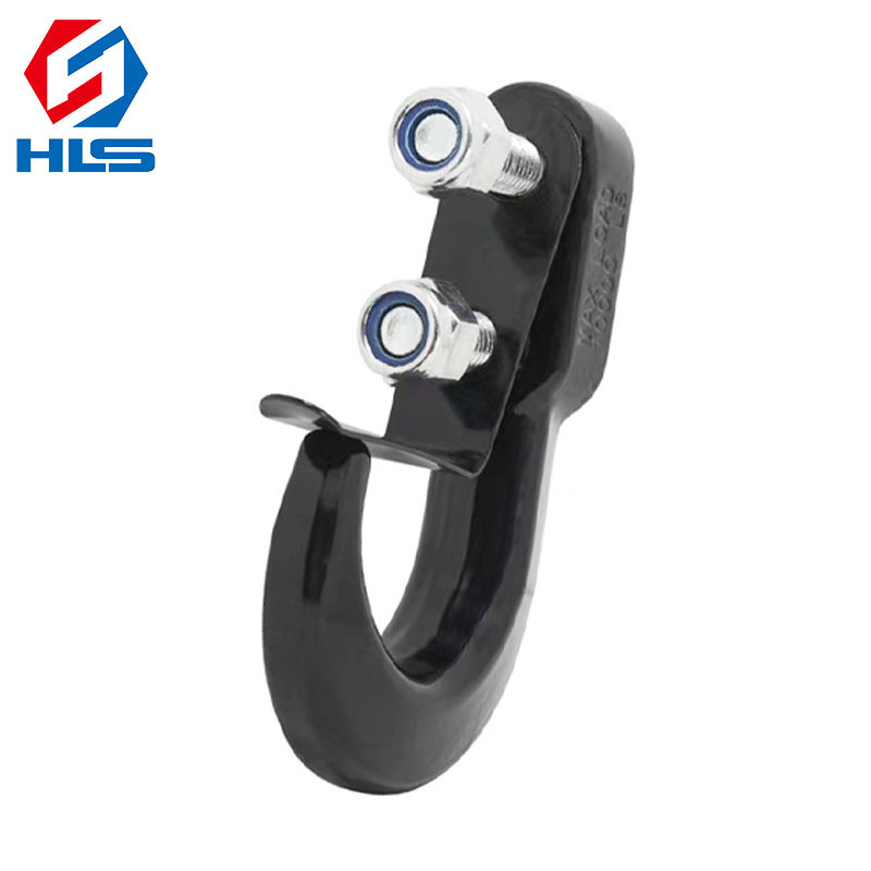 Kiểu J đang tập luyện móc móc kéo, 10 ngàn lít carbon phun lên bề mặt.