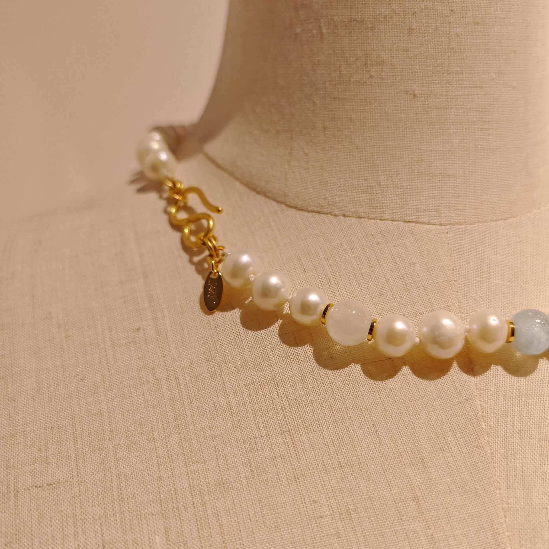 Original design, sweet, low-saturated Morgan Stone Chain, pearl necklace girl.