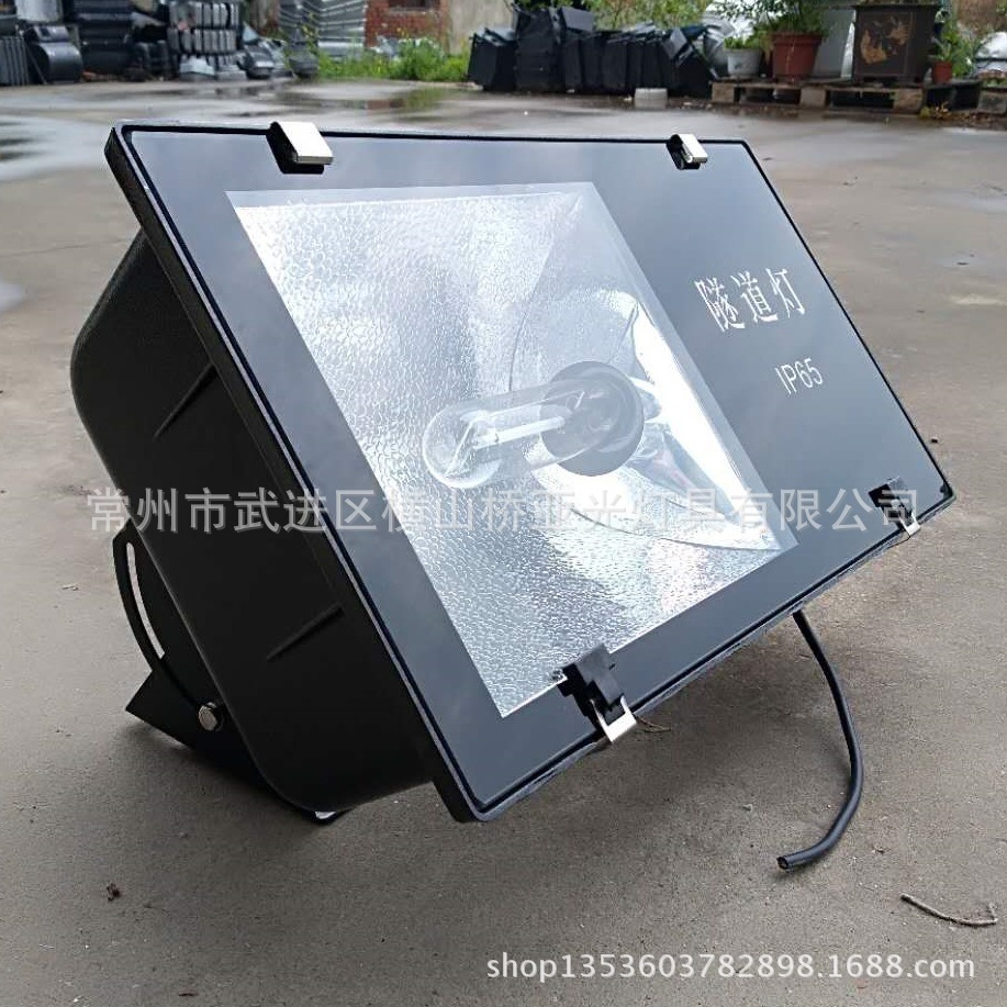 A suite of high-pressure sodium lamps 70W 100W 150W 250W 400W casting tunnel lamps can be equipped with infinity lamps