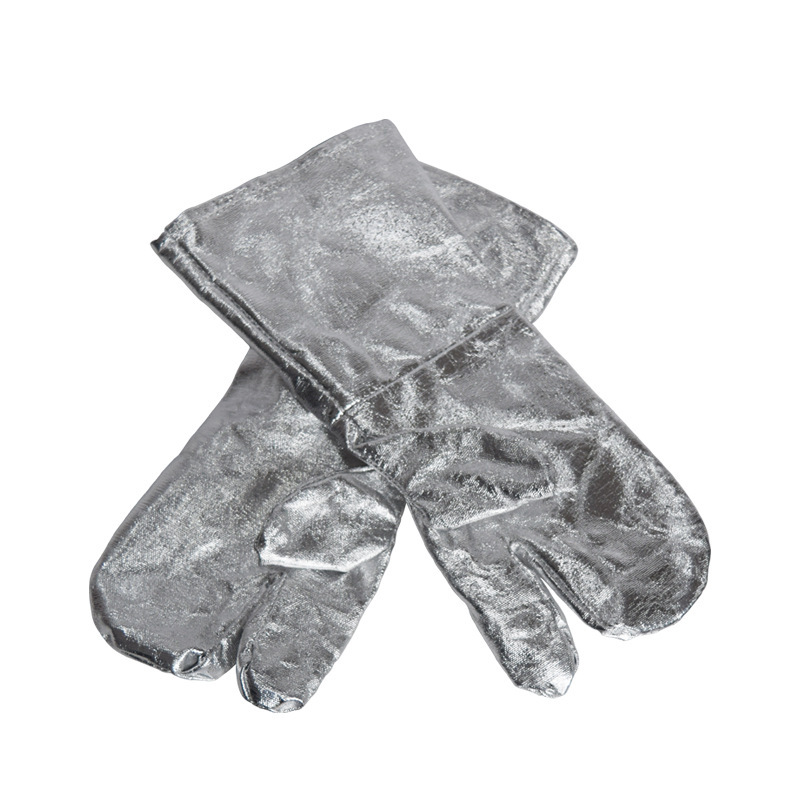 Direct sale of anti-flammation anti-heat aluminum gloves for anti-heat steel plant.