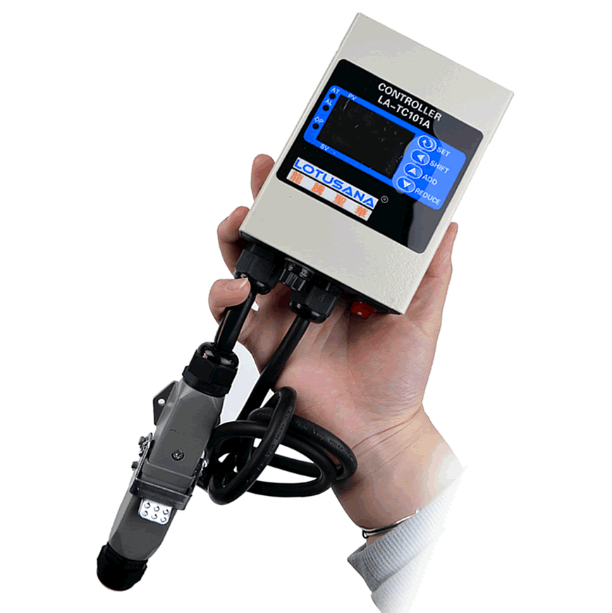 The metal shell numbers show the PID control temperature controller.