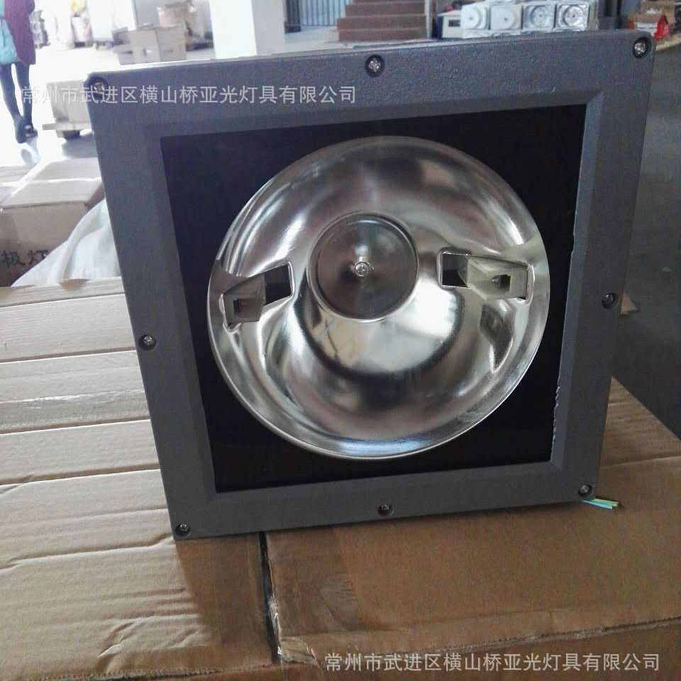 Outdoor spotlights, walllights, outdoor fluorescent lamps, 70-150W halogen lamps, half a circle arc wall lamps.