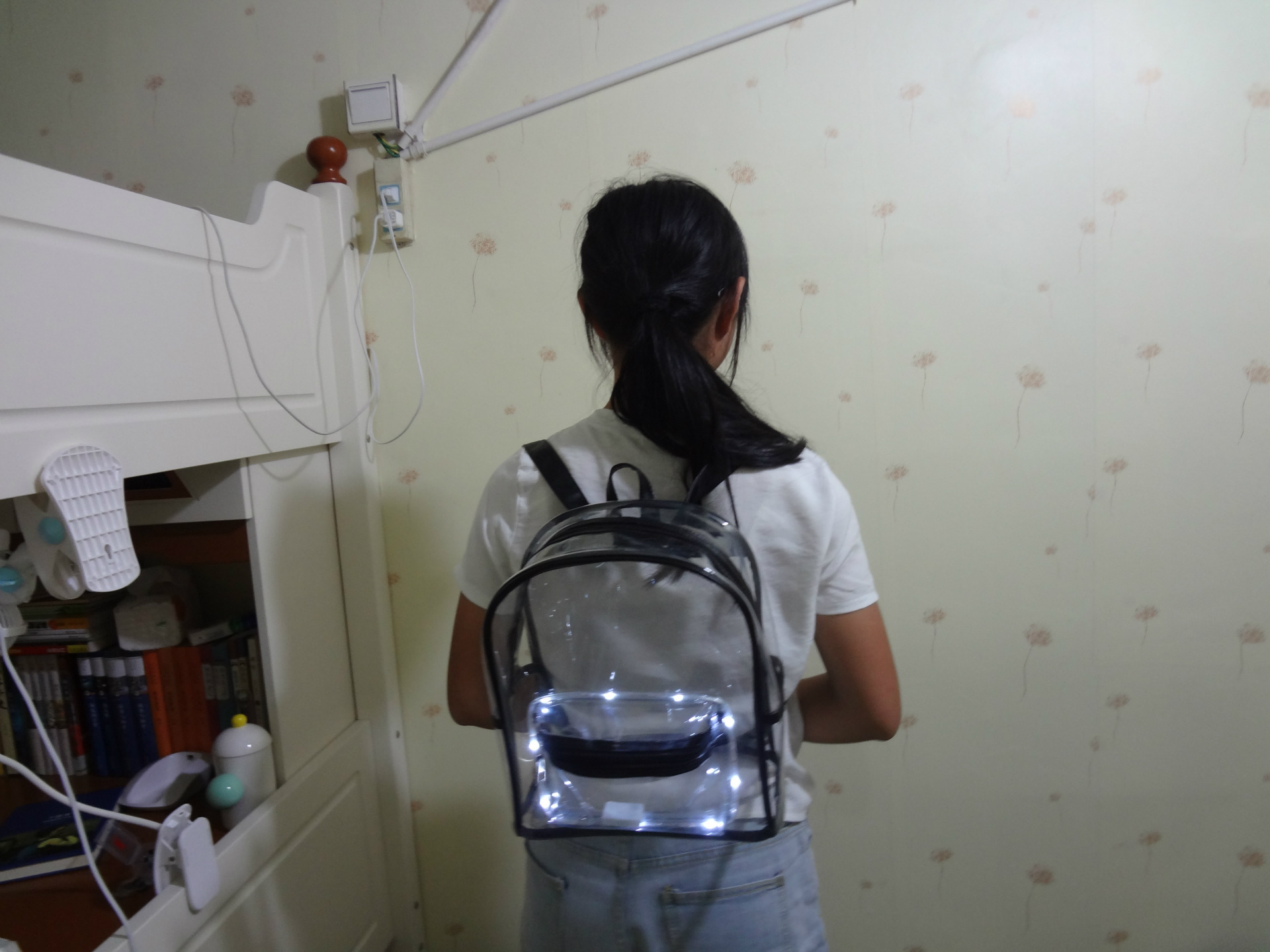 27*24*14PVC电音节透明背包LED灯LED light transparent Backpack