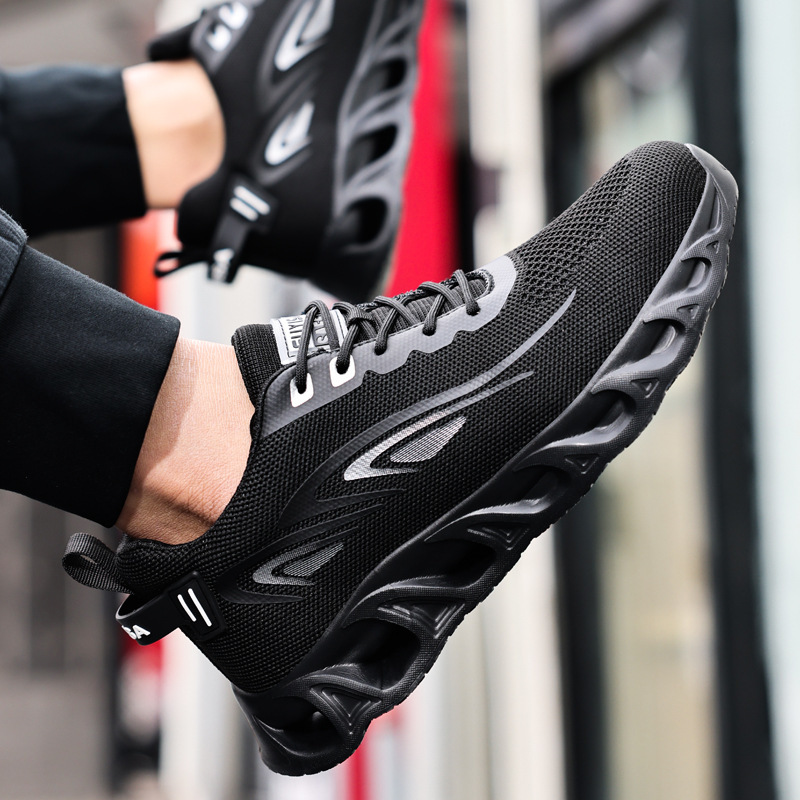 Cross-border Temu's new safety shoes.