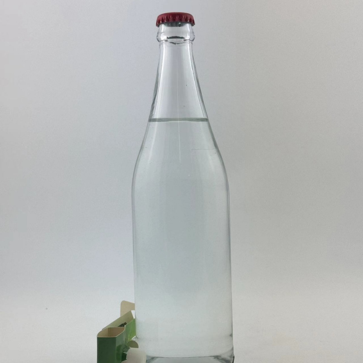 Export of 650 millimetres of elevated water vials, 28 vials of water