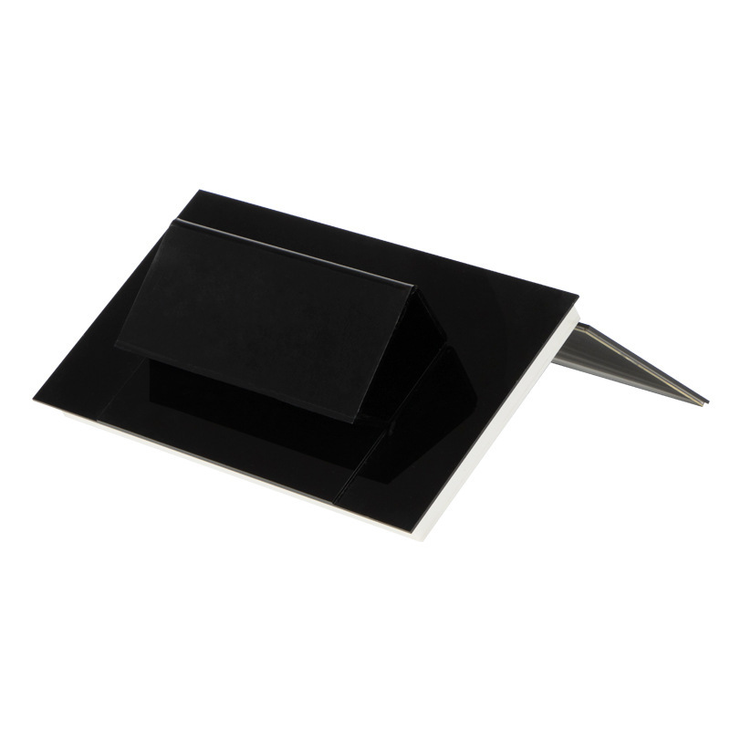 Aclik L folded cosmetics display.