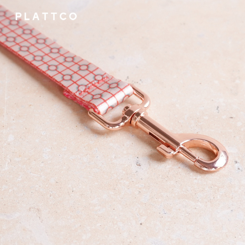 PLATTCO Chó cờ vua, chó ăn gấp đôi, thắt lưng chó màu hồng, nhà sản xuất quảng cáo PDL 371
