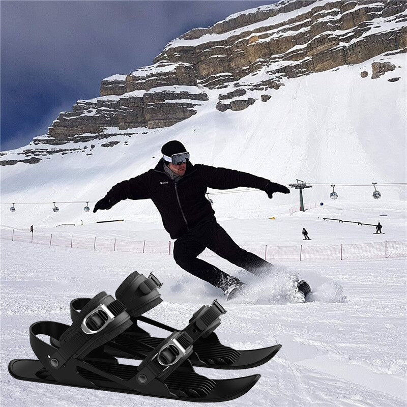 3 thế hệ giày trượt tuyết được bán trực tiếp bởi nhà sản xuất, MiniSki Skates, và giày trượt tuyết và xe trượt tuyết.