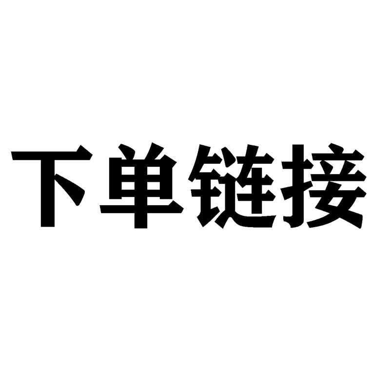 Mạng lưới ấm nước chứa một túi nước đóng chai và một chai bảo vệ chuyến đi.
