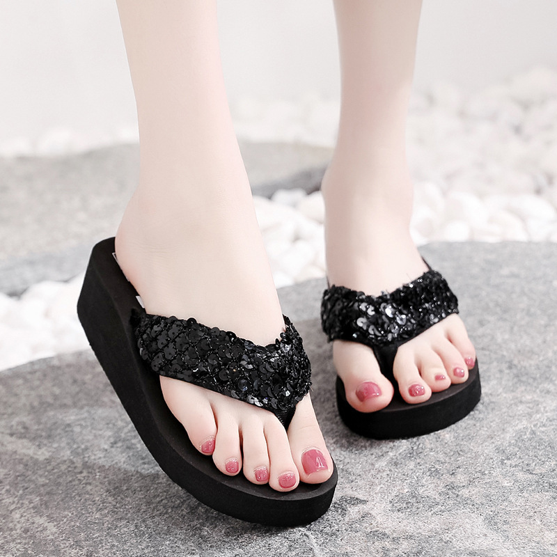 Cô gái mặc kiểu Triều Tiên, người mặc đồ Triều Tiên.