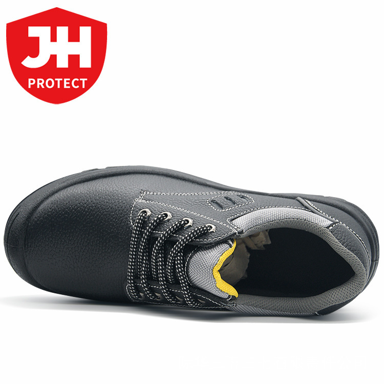 The factory's shoes are protected against puncture through steel-capped shoes.