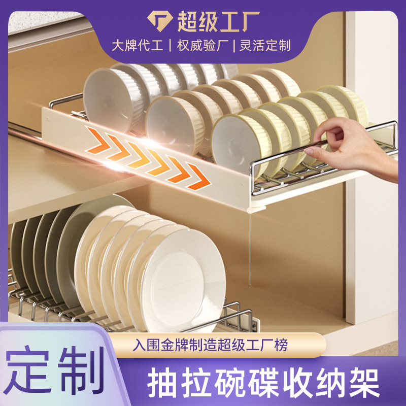 Hãy buộc chén bát và chuẩn bị tủ bếp và ngăn kéo giỏ.