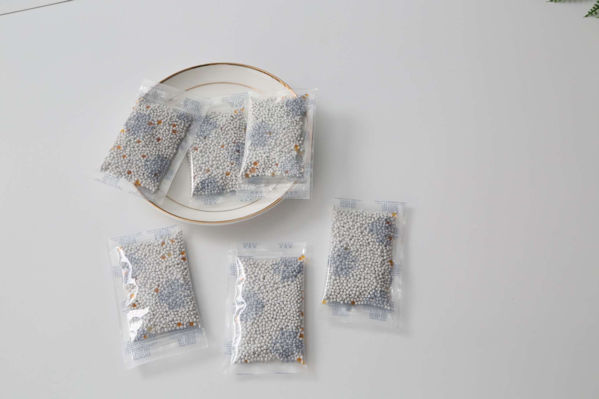 廠家直供 粉未顆粒混合強力乾燥 除味劑衣櫃鞋櫃除溼除臭安全無害
