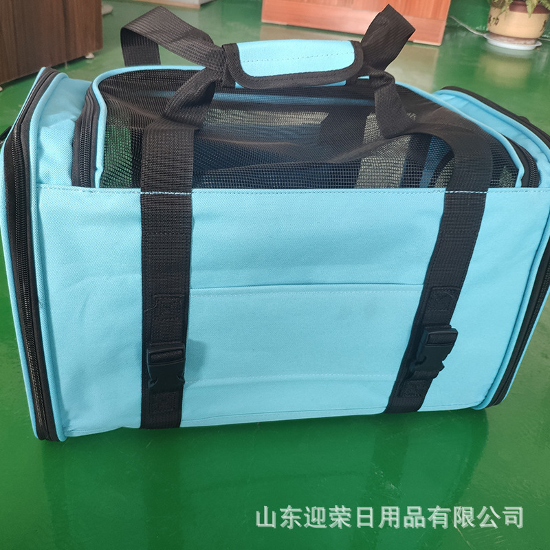 โรง งาน เหล่า นี้ จัด ให้ มี กล่อง ของ สัตว์ เลี้ยง หลาย ชนิด ซึ่ง ถือ ได้ ง่าย.
