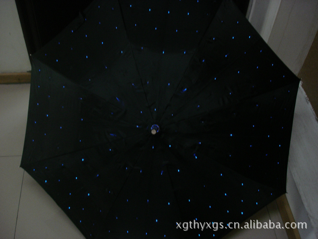 LED มีร่ม, ร่มดาว, ร่มรุ้ง, ร่มดาว, ร่ม, ร่มศิลปะ