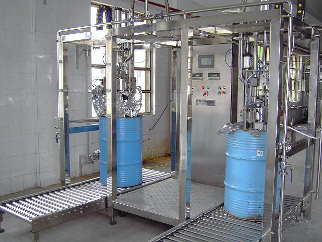 Equipment for a beer-filling bottled beverage, fully automatic, single-headed, customized beer-filling machine