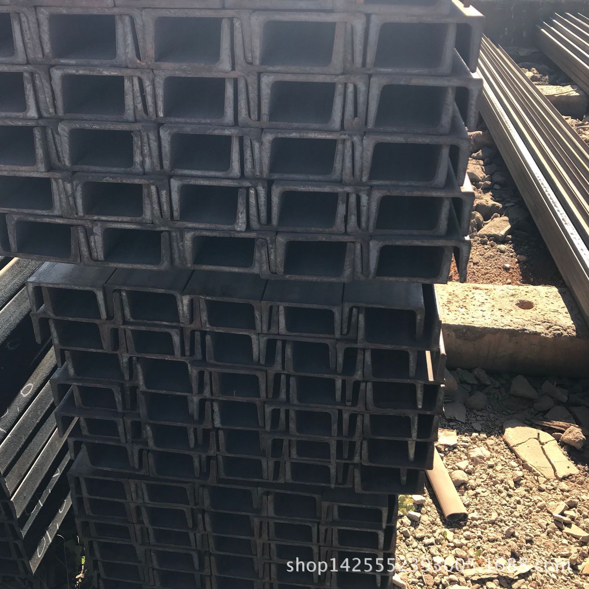 Yunnan Q235B steel 20A tank steel 200mmx-75x9x9000mm hot-rolled zinc