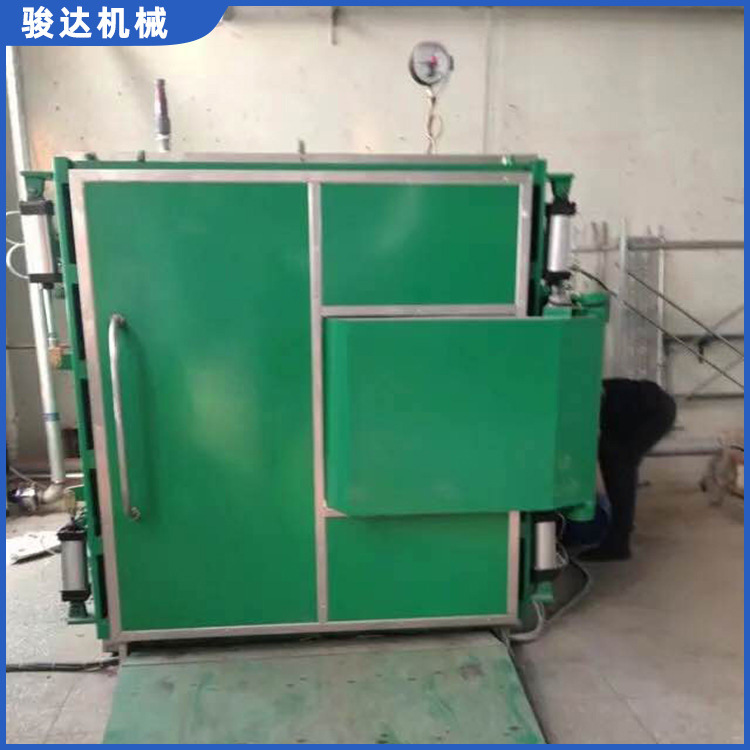 The plant produces and supplies the evaporation machine for the river Soupee.