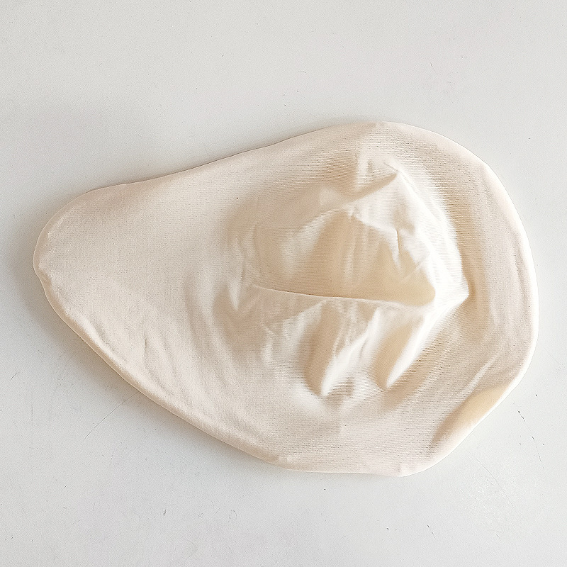 Whole lotion of ice silk fake breast milk with a long spirulator drip milk protection kit with a light, full-hole silicone milk bag